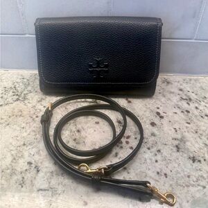 Tory Burch Thea Wallet Crossbody Black Like New!